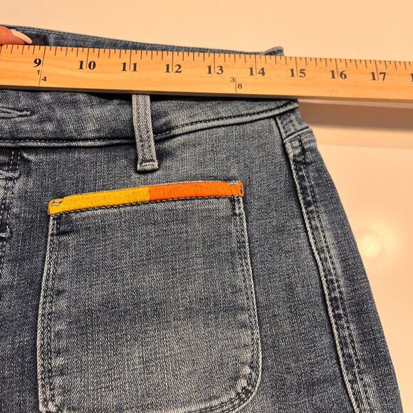 NYDJ Marilyn Straight Embroidered Pocket Jeans Size 6 - Picture 9 of 11